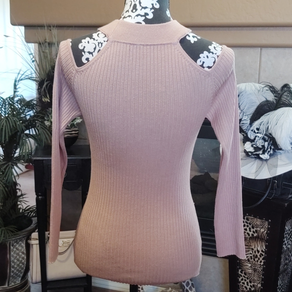 Long sleeve sweater, ribbed with cold shoulder - Picture 3 of 5
